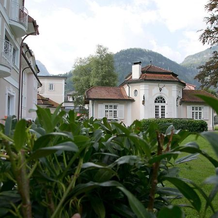 Schloss Kurhotel Strobl Exterior foto